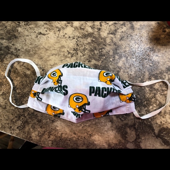 Handmade Green Bay Packer Double Layer Face Mask - Picture 1 of 4